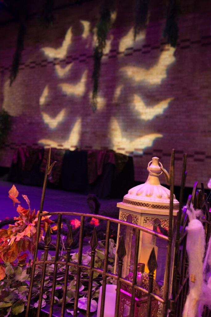 Graveyard Decoration Set Up